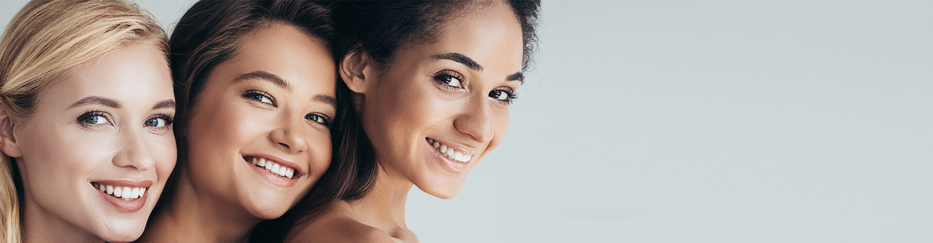 Smiling group of young women